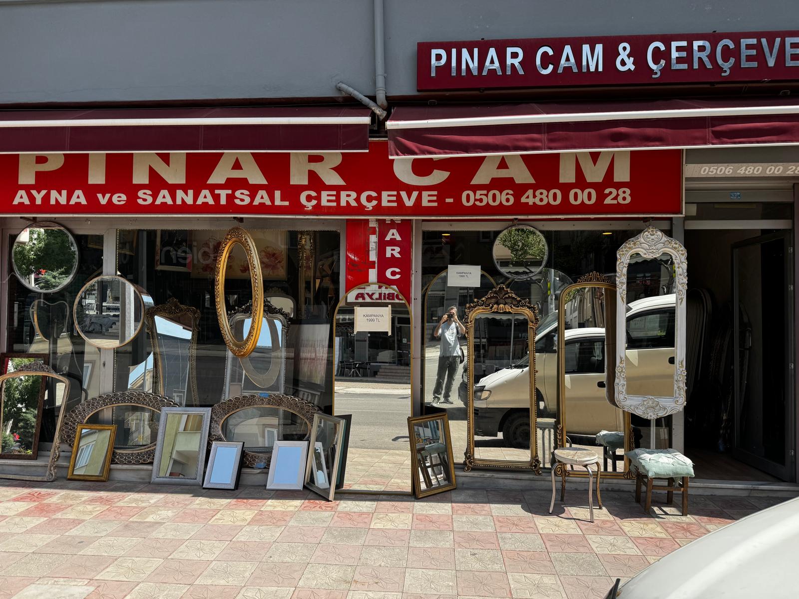 Pınar Cam Çerçeve