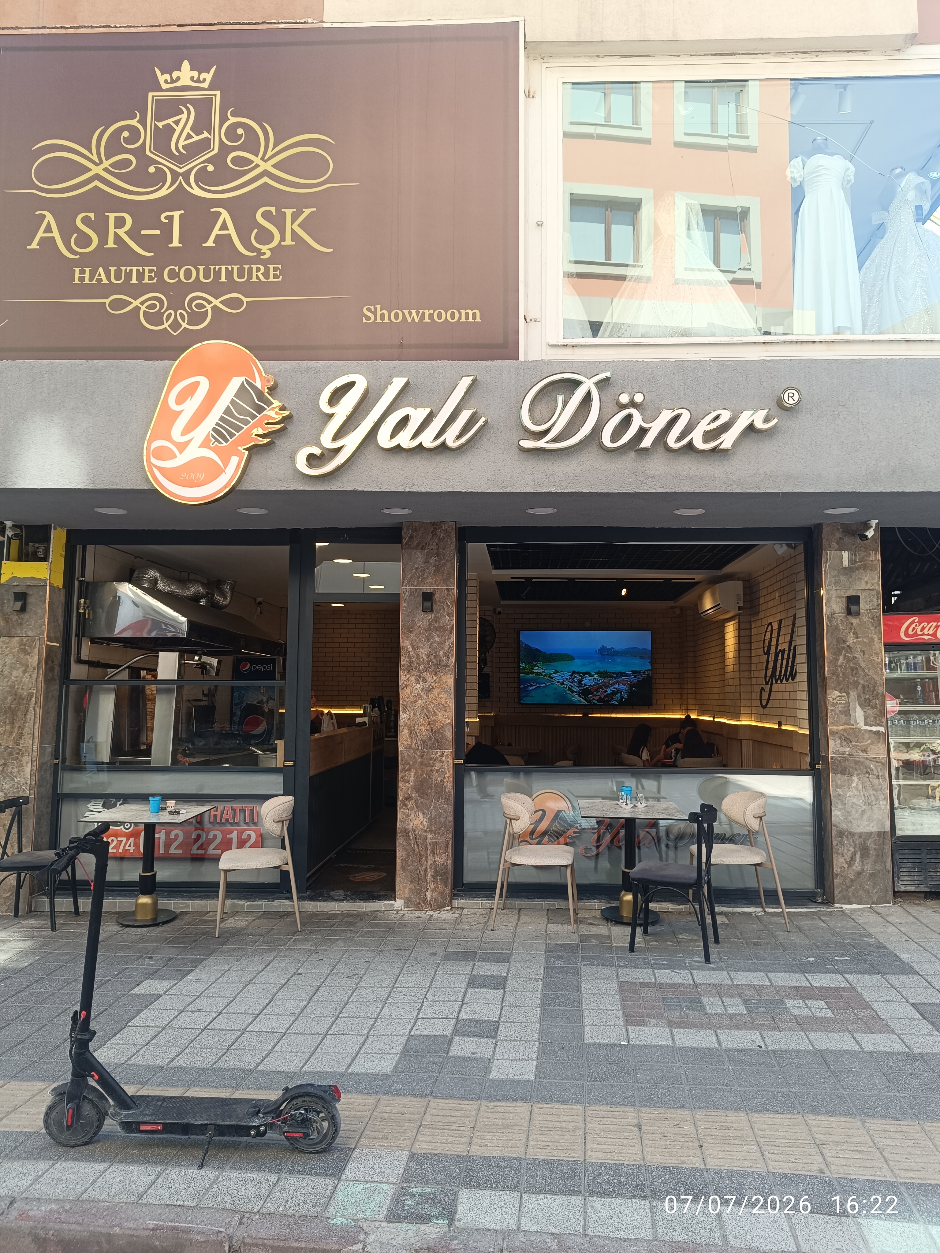 Yalı Döner